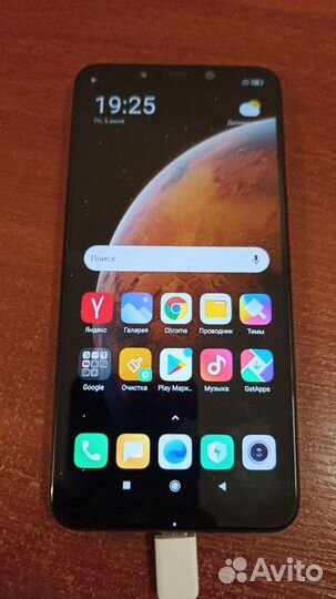 Xiaomi Pocophone F1, 6/64 ГБ