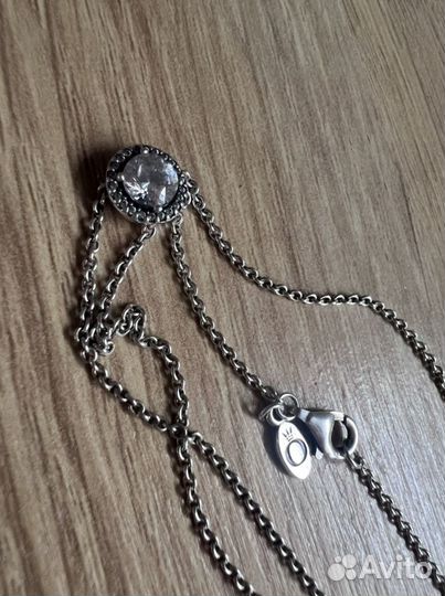 Pandora колье