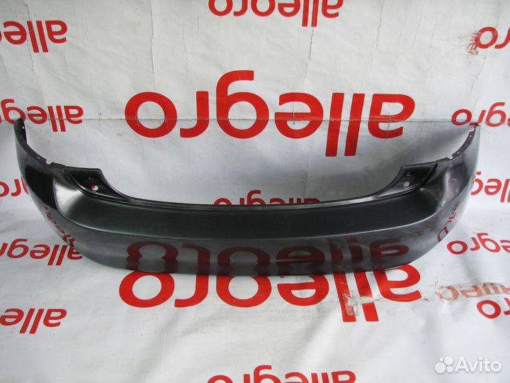 Toyota Auris E15 Бампер задний