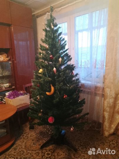 Елка крутящаяся