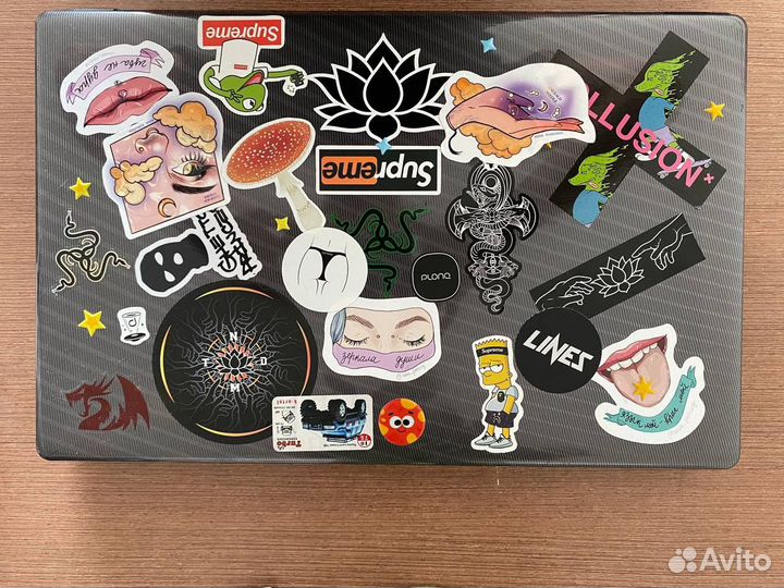 Игровой ноутбук DNS W670SFQ(HD+)