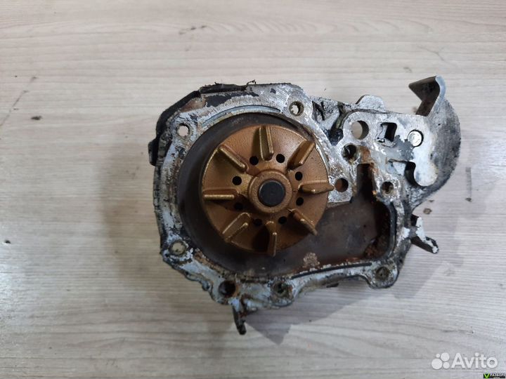 Помпа K7M Renault Megane Classic