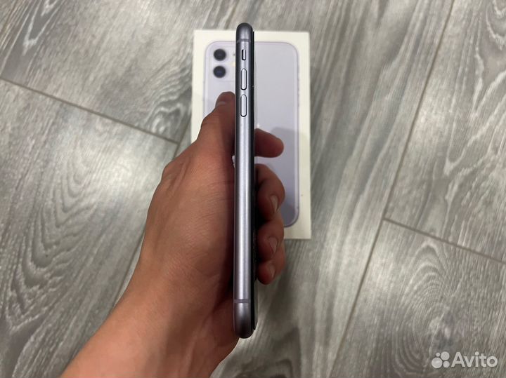 Телефон iPhone 11 128 gb