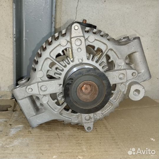 Генератор BMW 5 F10 N52B30AF