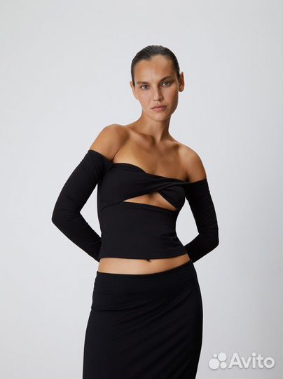 Топ с открытыми плечами 12storeez р-р M/L