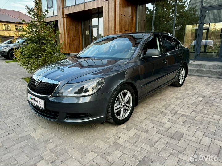Skoda Octavia 1.6 AT, 2011, 194 000 км