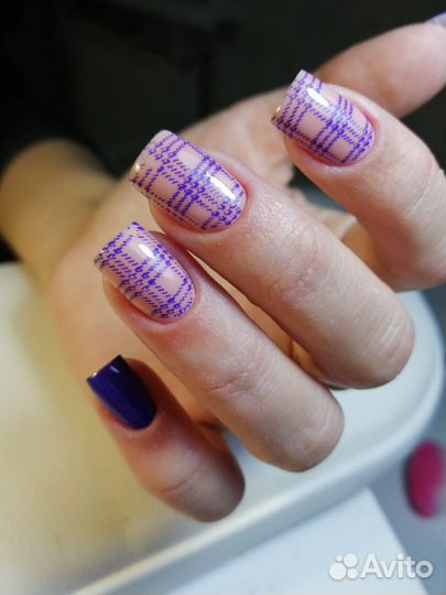 Маникюр и педикюр