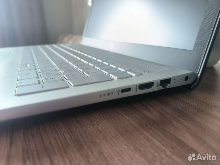 Ноутбук hp pavilion 15-cc512ur