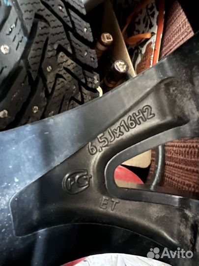 R16 Nokian Tyres Nordman 8 205/55, PCD 5x112 DIA 67.1