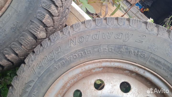 Продам зимнюю резину на штампах r13