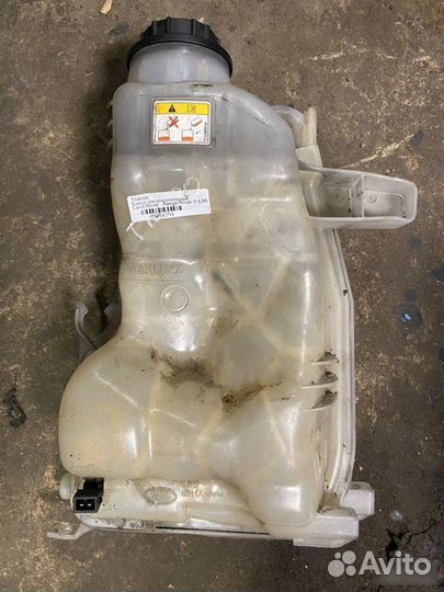 Расширительный бачок Land Rover Range Rover Vogue