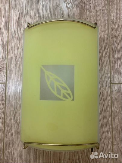 Светильник настенный