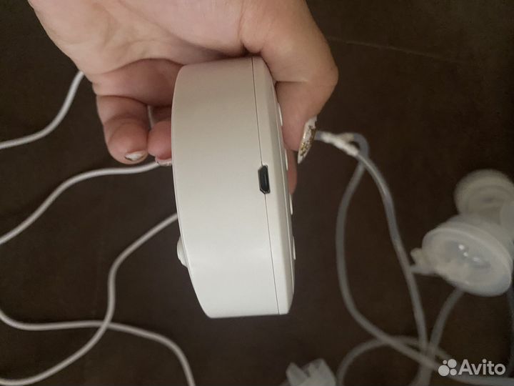 Молокоотсос электронный