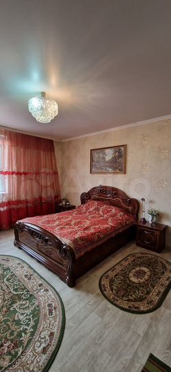 2-к. квартира, 69 м², 3/9 эт.