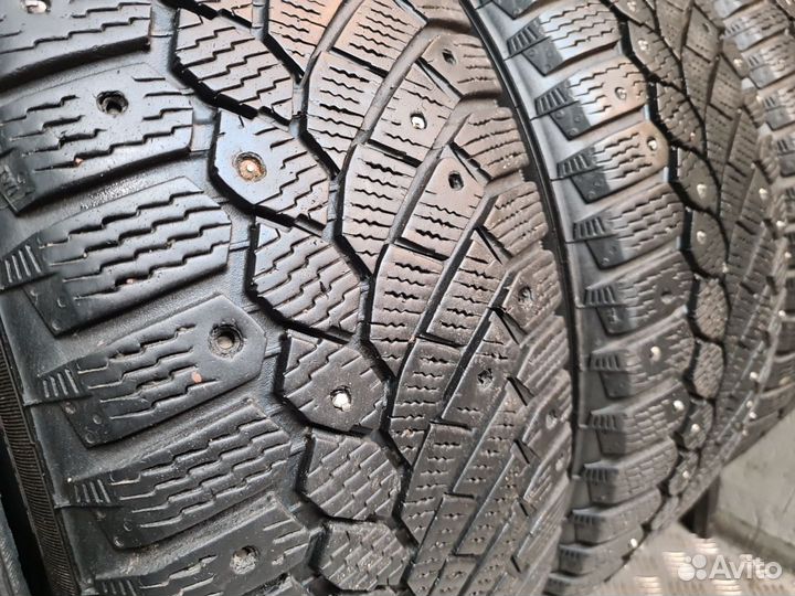 Continental ContiIceContact 215/55 R17