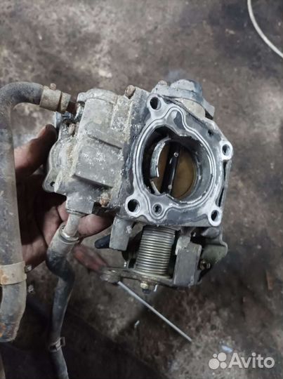 Дроссельная заслонка Nissan Primera P11 ga16de