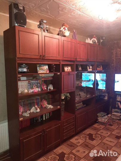 Стенка в гостиную бу