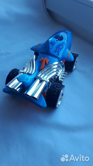 Hot Wheels акула