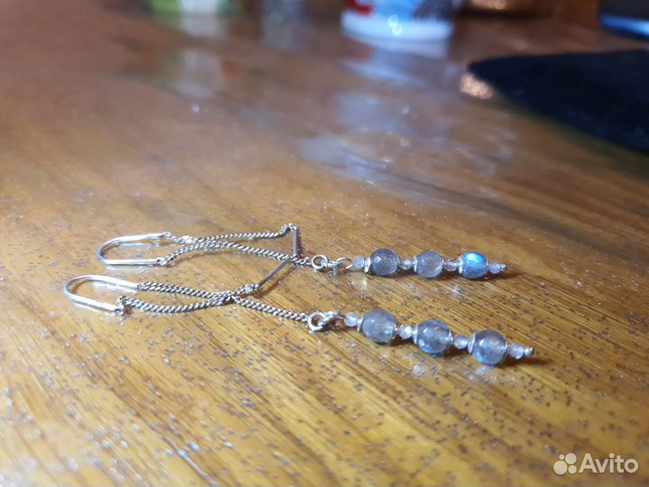 Серебряные серьги протяжки с лабрадоритом