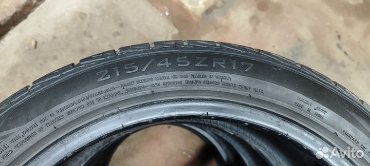 Triangle TR967 215/45 R17 87