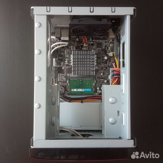 Synology DS918+ / XPEnology