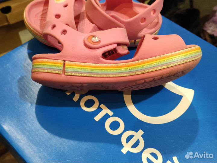 Сандали crocs C9