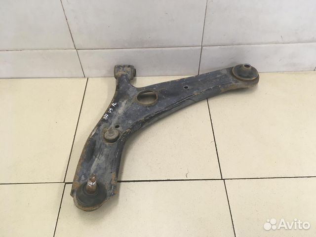 Рычаг передний левый V5 2013