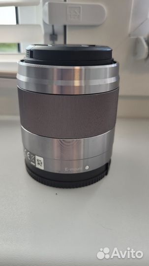 Объектив Sony e SEL50F18