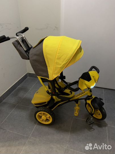 Трехколесный велосипед с родительской ручкой