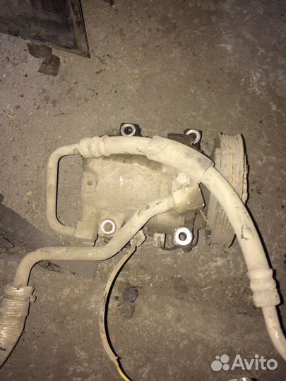 Компрессор кондиционера Nissan primera p10