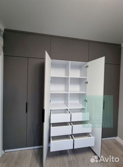 Шкаф на балкон