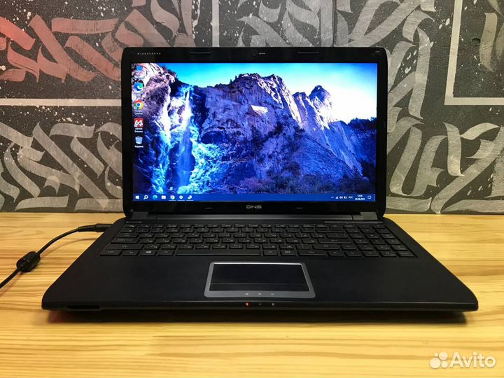 Шустрый ноутбук DNS Intel/GeForce/6gb/SSD