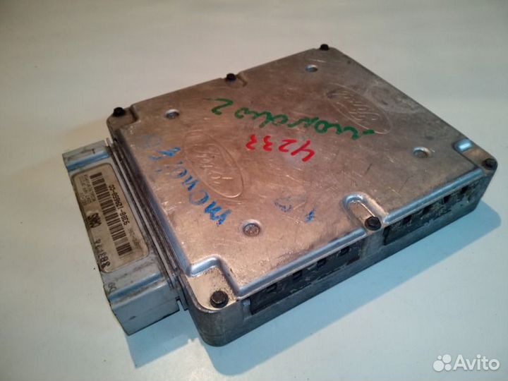 Блок управления двигателем Ford Mondeo 2 2000Г.в