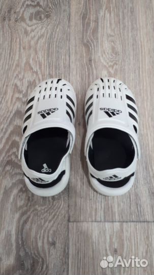 Сандали adidas детские