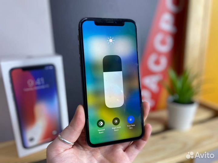 iPhone X, 64 ГБ