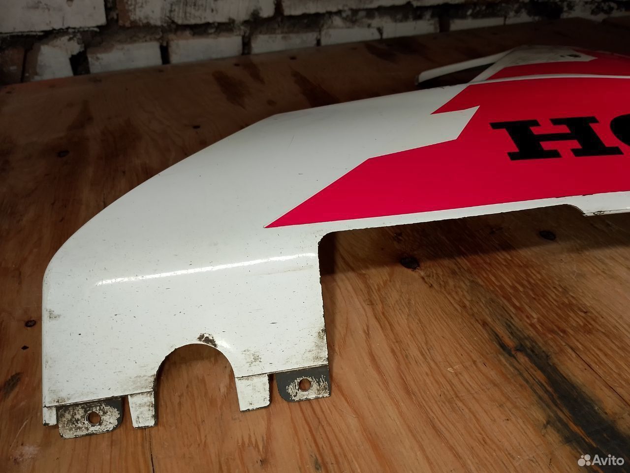Honda CBR929RR 01 плуг правая часть
