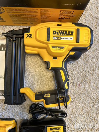 Нейлер Dewalt dcn680 мексика оригинал