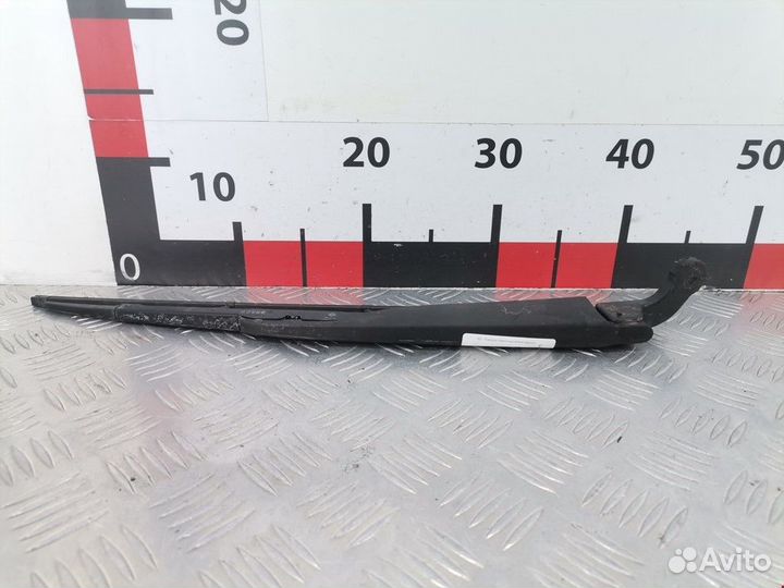 Щеткодержатель задний Volvo S40 рест. 2004