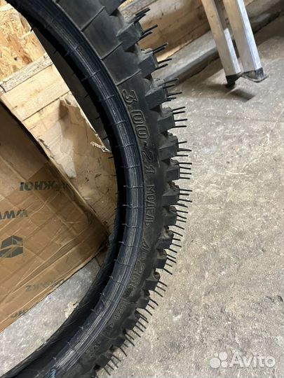 Покрышка на эндуро 21