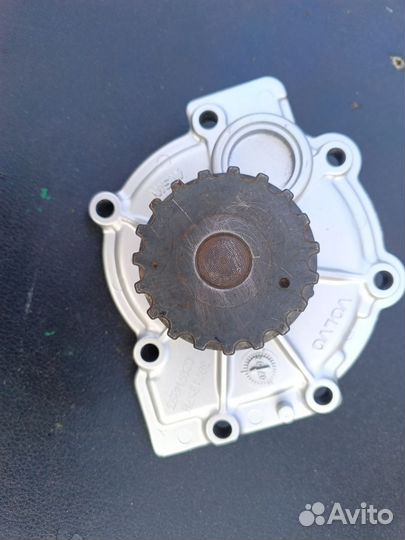 Насос водяной volvo s40