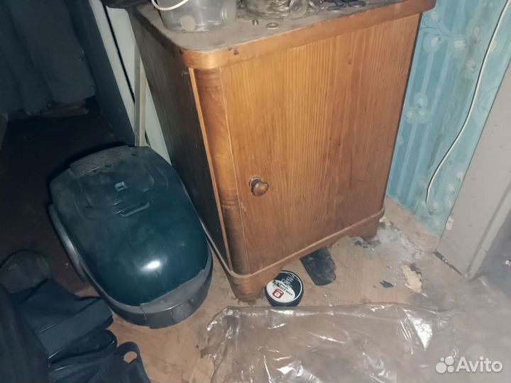 Тумбочка массив СССР