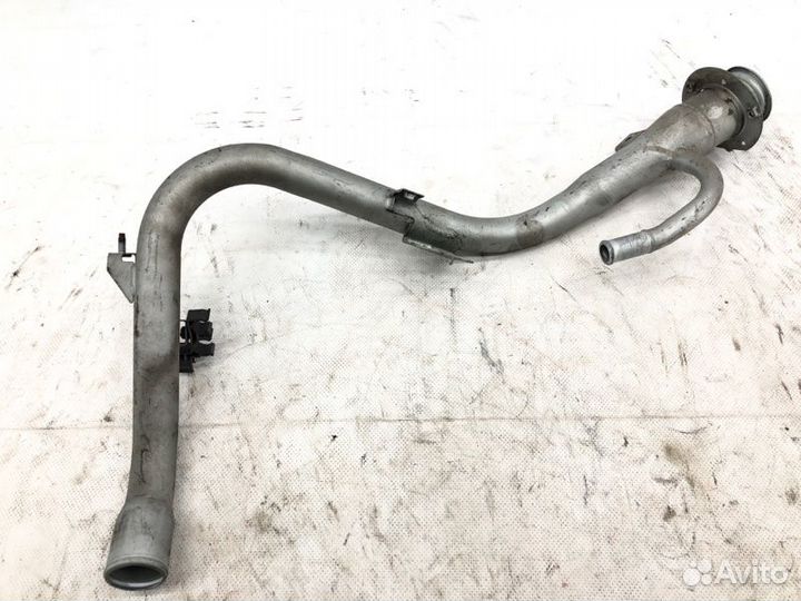 Горловина топливного бака Subaru Forester SG5