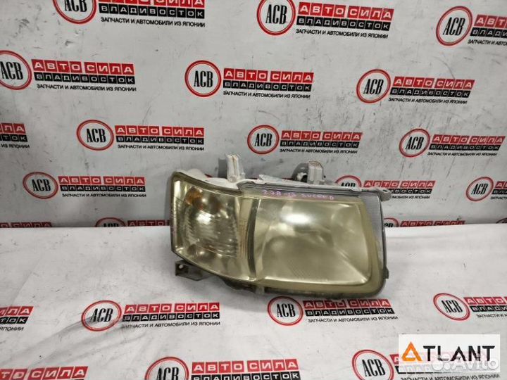 Фара правая toyota succeed