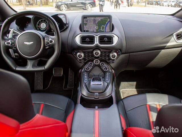 Aston Martin V8 Vantage 4.0 AT, 2018, 26 000 км объявление продам
