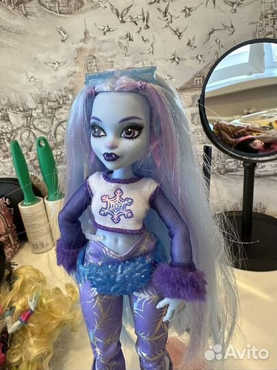 Кукла Monster High Эбби Боминейбл