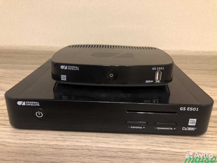 Комплект триколор на 2 тв