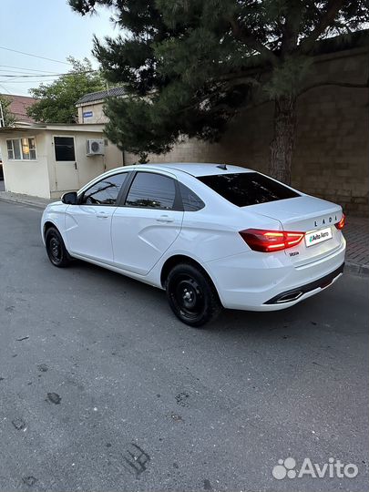 LADA Vesta 1.6 МТ, 2023, 18 000 км