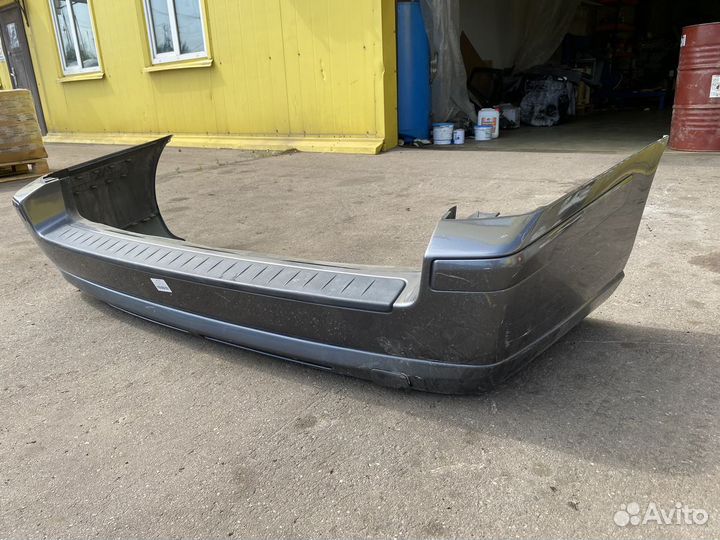 Бампер задний Volvo V70 SW R 08693370 в сборе с ус