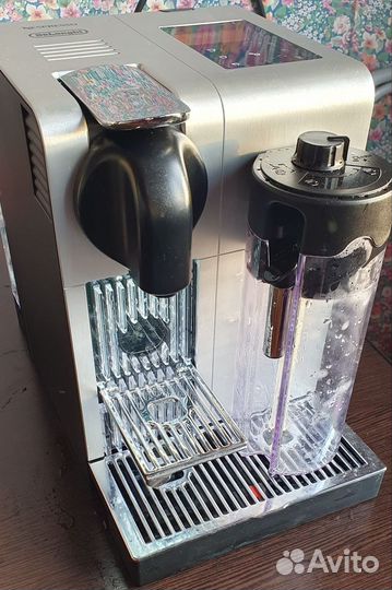 Кофемашина delonghi nespresso EN750.MB