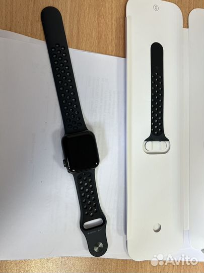 Часы apple watch 6 40 mm nike